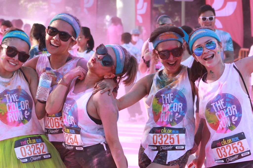 The Color Run Singapore 2016 - I completed my first "Happiest 5k on the Planet" - Alvinology