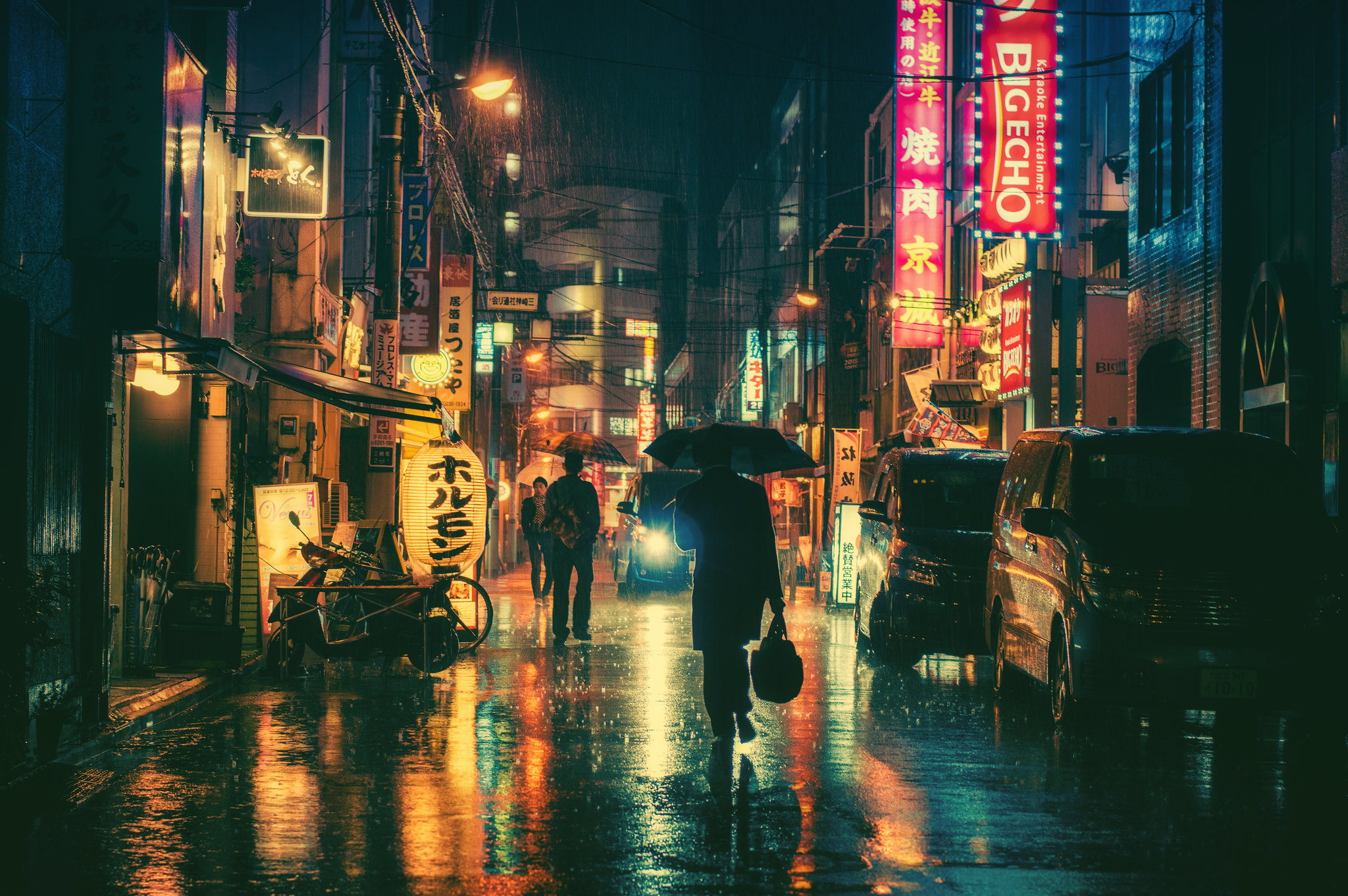 Rainy Night in Tokyo by Masashi Wakui