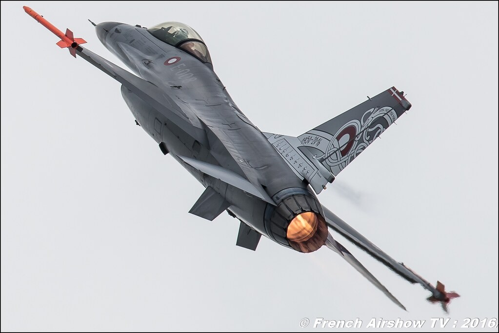 RDAF F-16 Fighting Falcon , F 16 danois display , Danish F-16 - Royal Danish Air Force ,Belgian Air Force Days 2016 , BAF DAYS 2016 , Belgian Defence , Florennes Air Base , Canon lens , airshow 2016