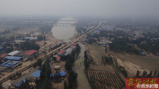 Tai Yin village, xingtai floods: junk, the river narrows