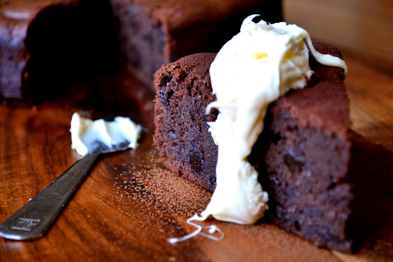 How to make chocolate prune cake