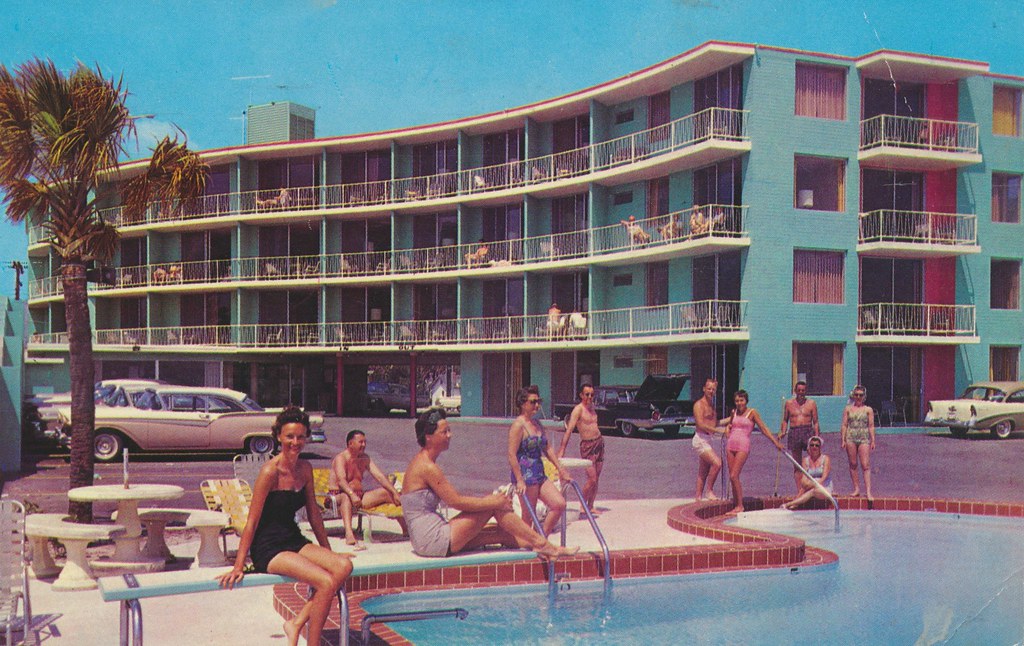 Sea Dip Motel and Apartments - Daytona Beach, Florida
