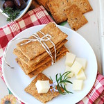 Whole grain crackers with mixed seeds