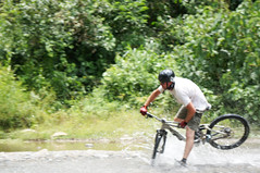 Mountain biking the Death Road