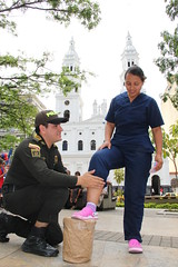 Por una Colombia libre de minas antipersonal #Remangar , la Policia Metropolitana de Bucaramanga se une a la campaña.   Fotógrafo: PT Victor Manuel Suarez