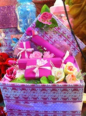 Flowershop Sohar, Fresh Flower Bouquet, Bridal Bouquet, Gifts, Chocolate, Baloons, Teddy Bear