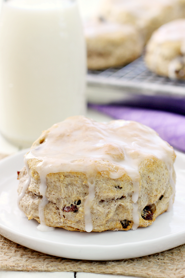 A quick and easy breakfast treat, these Cinnamon Raisin Biscuits will be a hit with the family!