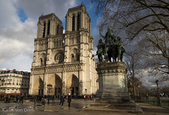 Parīzes Dievmātes katedrāle