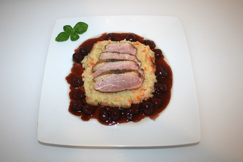 41 - Duck breast in port wine cherry sauce - Served / Barbarie-Entenbrust in Portwein-Kirsch-Sauce - Serviert