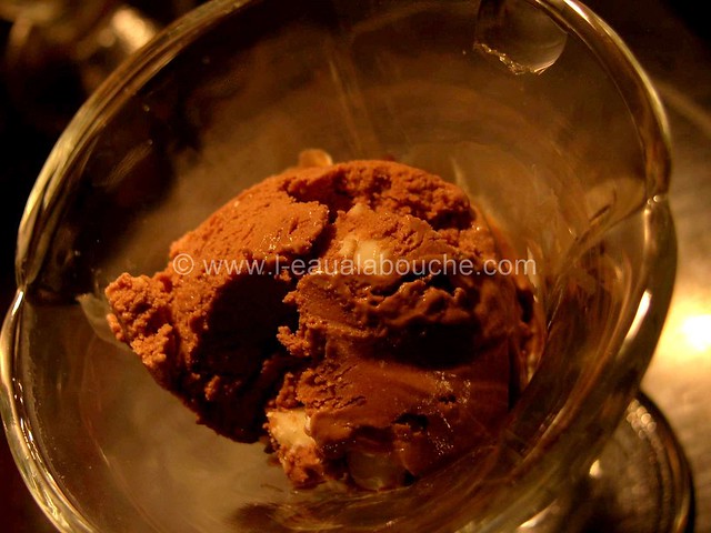 Glace au Chocolat avec ses Pépites Blanches © Ana Luthi Tous droits réservés 09