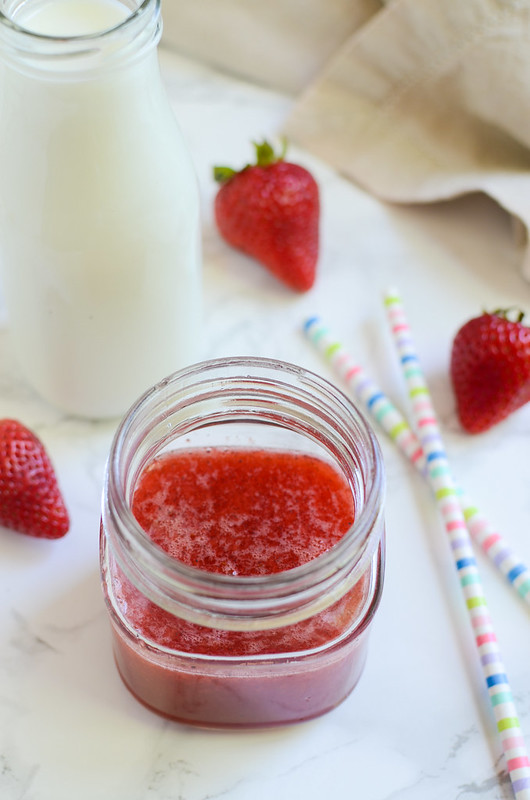 Homemade Strawberry Milk - make a homemade version of your childhood fave! So easy and so delicious!