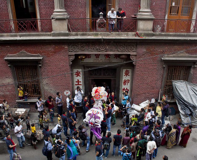 Chinese Lion Dance - Chinese New Year 2015, Kolkata, India