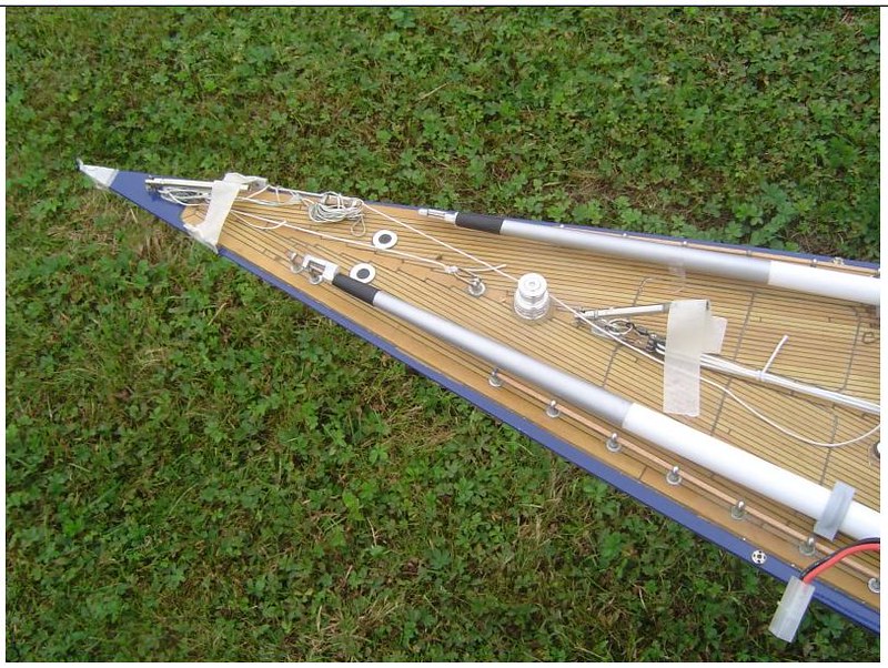 Endeavour sailboat model 17187247446_4ed292c660_c