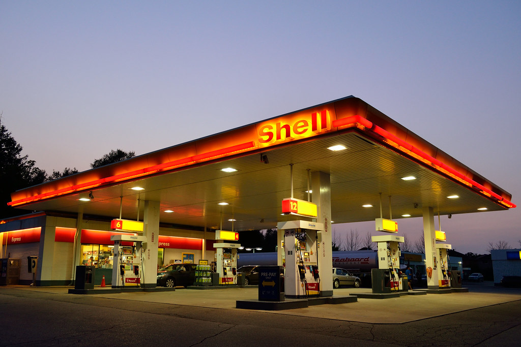 shell station near me open now