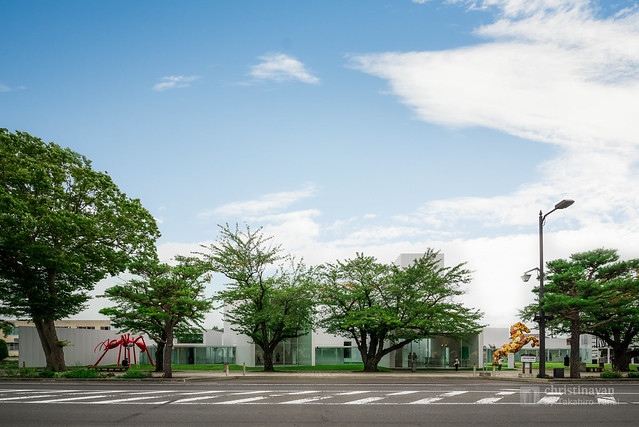 Facade of Towada Art Center (十和田市現代美術館)