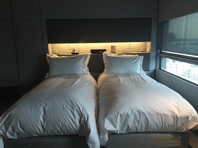 twin beds,  Sofitel Vienna