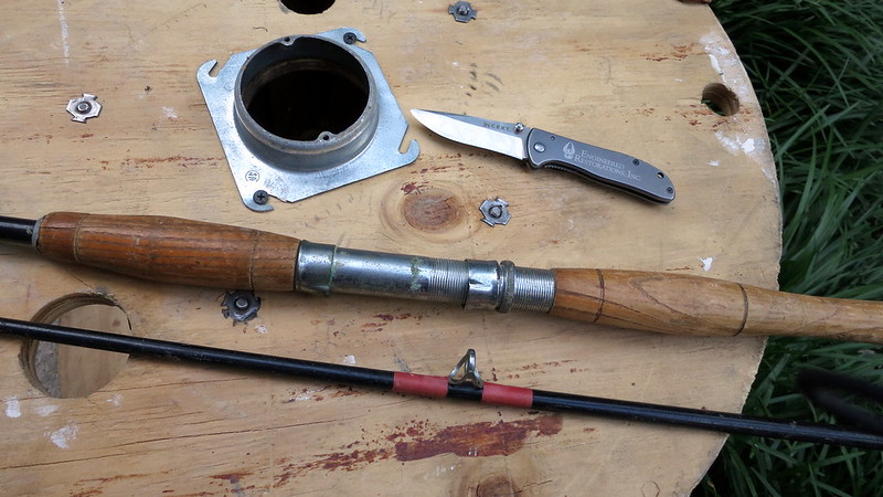 solid wood handle metal spool fishing