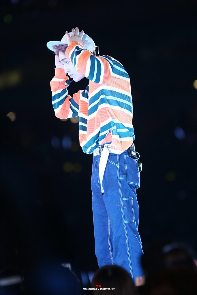 150523 Onew @ Dream Concert 2015 18604750192_7bf8a1a0bf_b