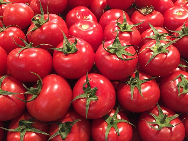 red tomatoes, Market Hall