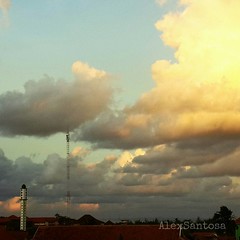 Tower #tweegram #photooftheday #amazing #look #igers #picoftheday #instadaily #iphoneonly #instagood #bestoftheday #instago #all_shots #travel #mytravelgram #travelgram #bestintravel #sky #cloud #sunset
