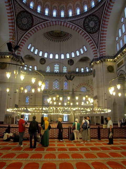清真寺內部