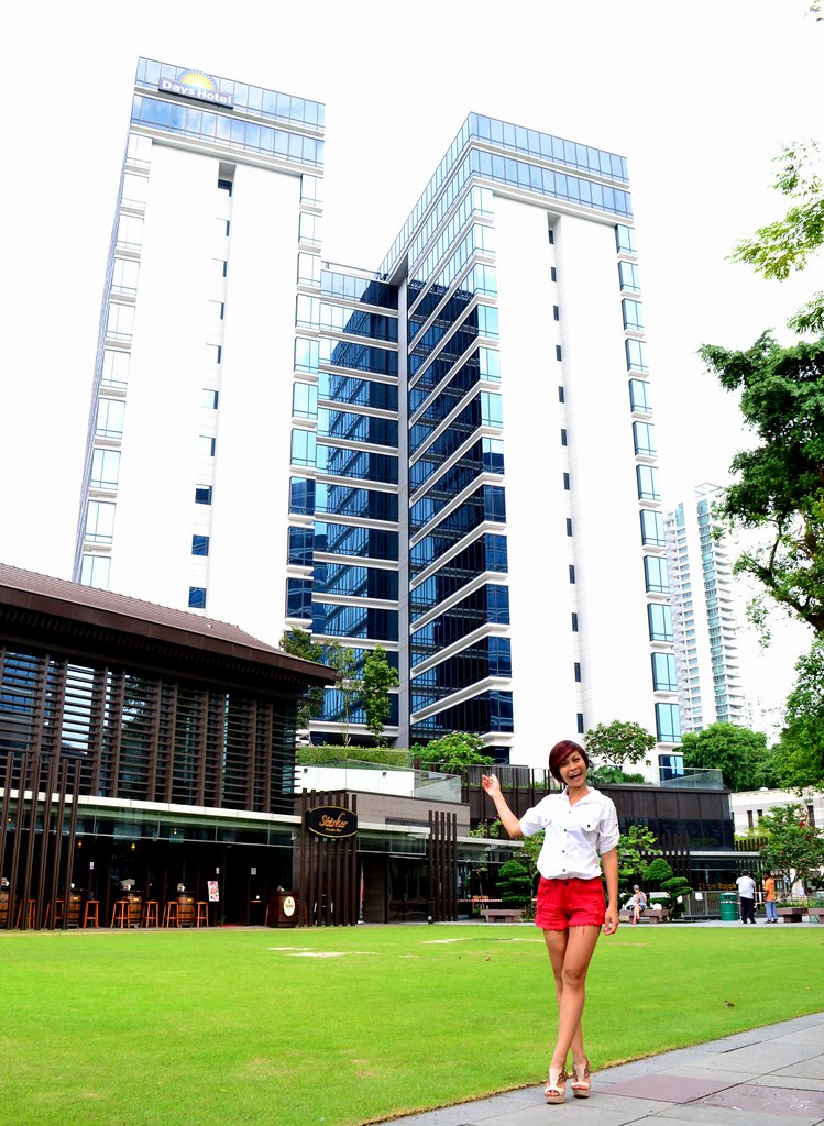 rebecca saw -  days hotel singapore review-003